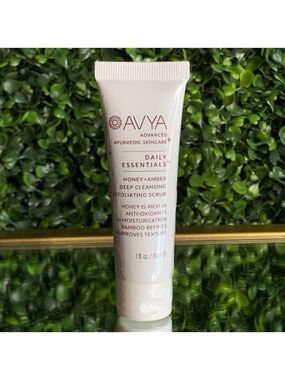 AVYA Skincare Honey + Amber Deep Cleansing Exfoliating Scrub | NEW | 30mL